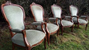 Barok FAUTEUILS  beschikbaar voor biedingen