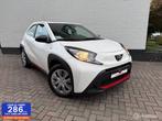 Eindejaarsknaller! Toyota Aygo X 1.0 VVT-i S-CVT Play, Stof, Gebruikt, Start-stop-systeem, 4 stoelen