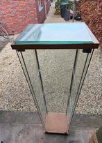 Glazen vitrinekast - Stijlvol en functioneel, Ophalen, Met plank(en), Minder dan 50 cm, 150 tot 200 cm
