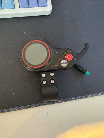 E step scherm. 5-pin beschikbaar voor biedingen