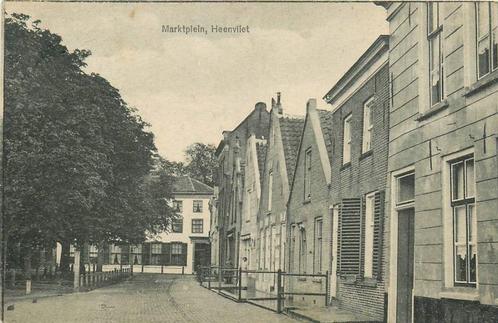 (388-107-031) Heenvliet Marktplein, Verzamelen, Ansichtkaarten | Nederland, Verzenden