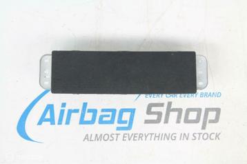 Knie airbag Mercedes B klasse W247 (2018-heden) beschikbaar voor biedingen