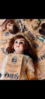 == Antieke / oude pop en andere speelgoed items==, Ophalen