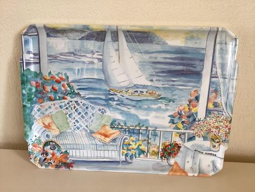 Groot dienblad met zeezicht + zeilboot, boot, studio Memesis, Huis en Inrichting, Woonaccessoires | Dienbladen, Nieuw, Kunststof