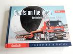 Boek: Giants on the road van Nooteboom trailers volume 2, Ophalen of Verzenden, Zo goed als nieuw, Nooteboom, Vrachtwagen