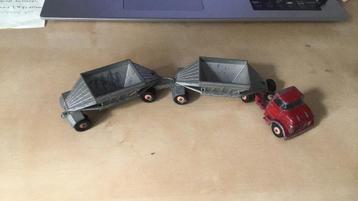 MATCHBOX KING SIZE  GMC MET 2 KIPPERS GRAPPIEG TOCH ? beschikbaar voor biedingen