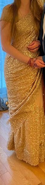 Prachtige Goudkleurige Sari, Kleding | Dames, Gelegenheidskleding, Ophalen of Verzenden, Zo goed als nieuw, Overige typen