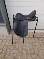 (Sale)!!! Tekna dressuurzadel 17.5, Dieren en Toebehoren, Paarden en Pony's | Zadels, Dressuur, Ophalen of Verzenden, Zo goed als nieuw