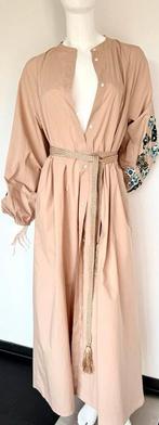 ESSENTIEL ANTWERP PAILLETTEN JURK, 38,(NEW €450) NIEUW💖💖💖, Maat 38/40 (M), Beige, Nieuw, Ophalen of Verzenden