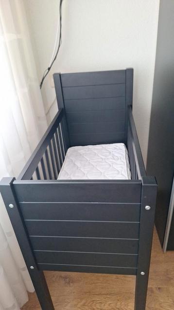  CO-SLEEPER...deze week weg voor lage prijs. beschikbaar voor biedingen