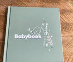 Nieuw babyboek eerste jaar in folie, Ophalen of Verzenden, Zo goed als nieuw