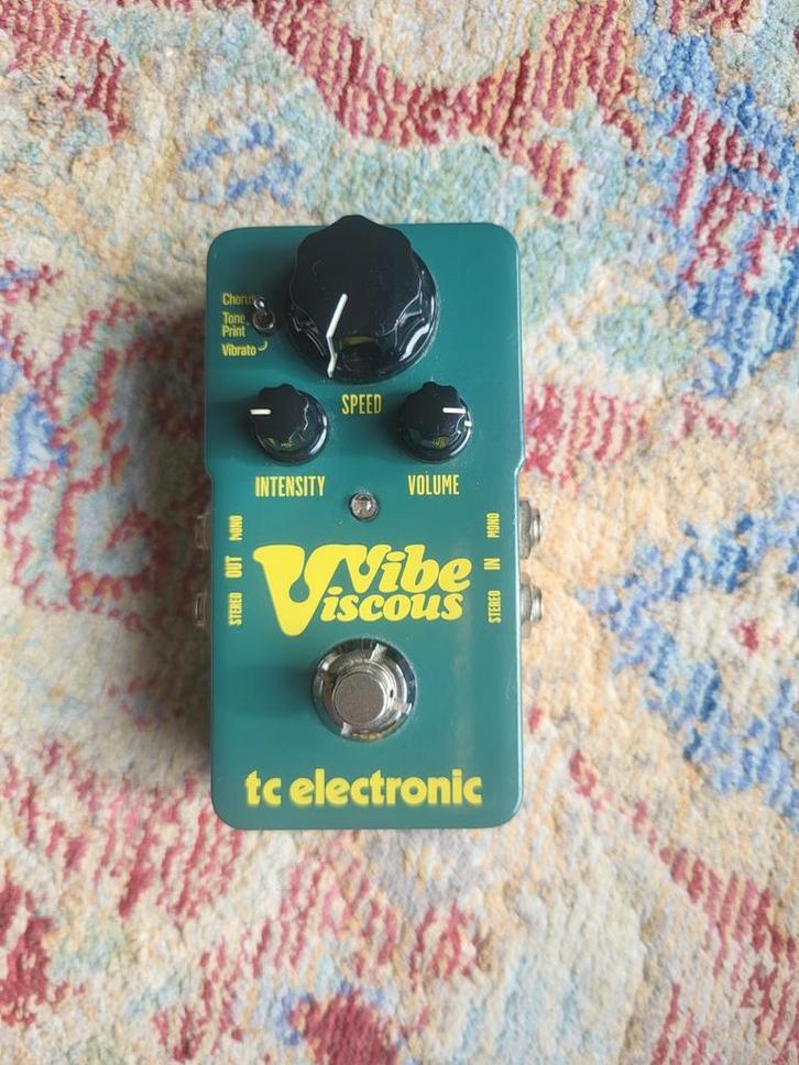 Vibe Viscous Uni-vibe, Chorus, Vibrato (TC Electronic), Muziek en Instrumenten, Effecten, Zo goed als nieuw, Chorus, Multi-effect