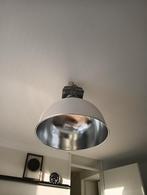 Gratis grote industriële lamp, Huis en Inrichting, Lampen | Hanglampen, Ophalen, Overige materialen, Gebruikt, 75 cm of meer