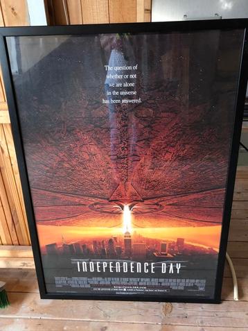 Ingelijste poster beschikbaar voor biedingen