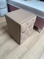 ️ OPRUIMING |  Beige Nachtkastje met Ruitstiksel | OP=OP, Verzenden, Nieuw, 45 tot 65 cm, Minder dan 55 cm