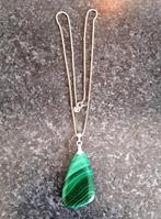 Malachiet Hanger met zilveren ketting., Ophalen of Verzenden, Zo goed als nieuw, Groen, Zilver