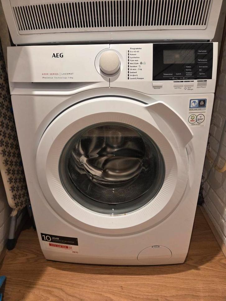 AEG Lavamat 6000 Series wasmachine 8kg – 3 jaar oud, Witgoed en Apparatuur, Wasmachines, Zo goed als nieuw, 8 tot 10 kg, 85 tot 90 cm