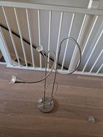 Moderne vloerlamp, Huis en Inrichting, Lampen | Vloerlampen, Ophalen, Zo goed als nieuw, 100 tot 150 cm