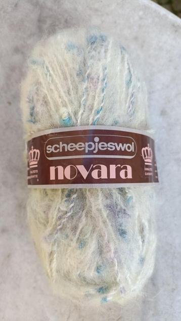 SCHEEPJESWOL Novara 50% scheerwol 50 gr per bol (KW24) beschikbaar voor biedingen