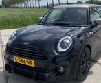 Mini Cooper 3-deurs 2021 donkerblauw metallic - Brons, Auto's, Mini, Voorwielaandrijving, 136 pk, Bruin, Handgeschakeld