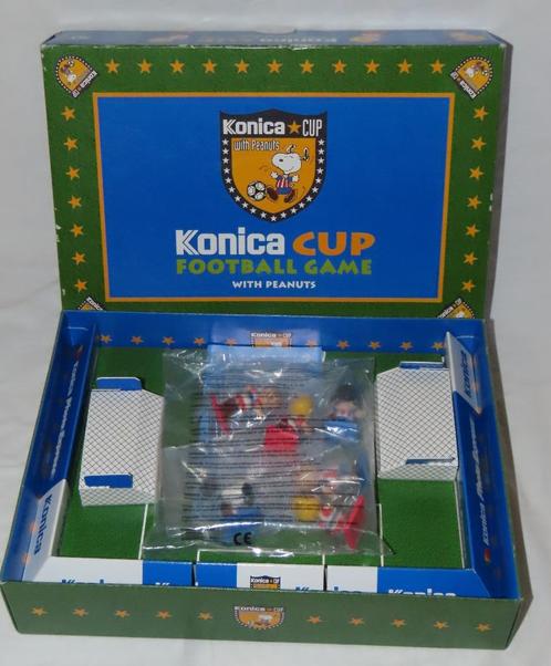 Zeldzame KONICA cup football game met Peanuts / Snoopy, Verzamelen, Stripfiguren, Zo goed als nieuw, Gebruiksvoorwerp, Snoopy