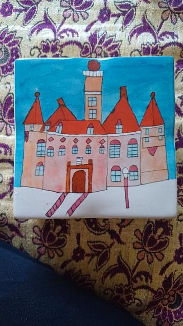 Keramiek doosje Kasteel Wijchen beschikbaar voor biedingen