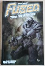 Fused: Think like a machine - Dark Horse Comics - paperback, Amerika, Niles/Medors/Repovski, Zo goed als nieuw, Ophalen