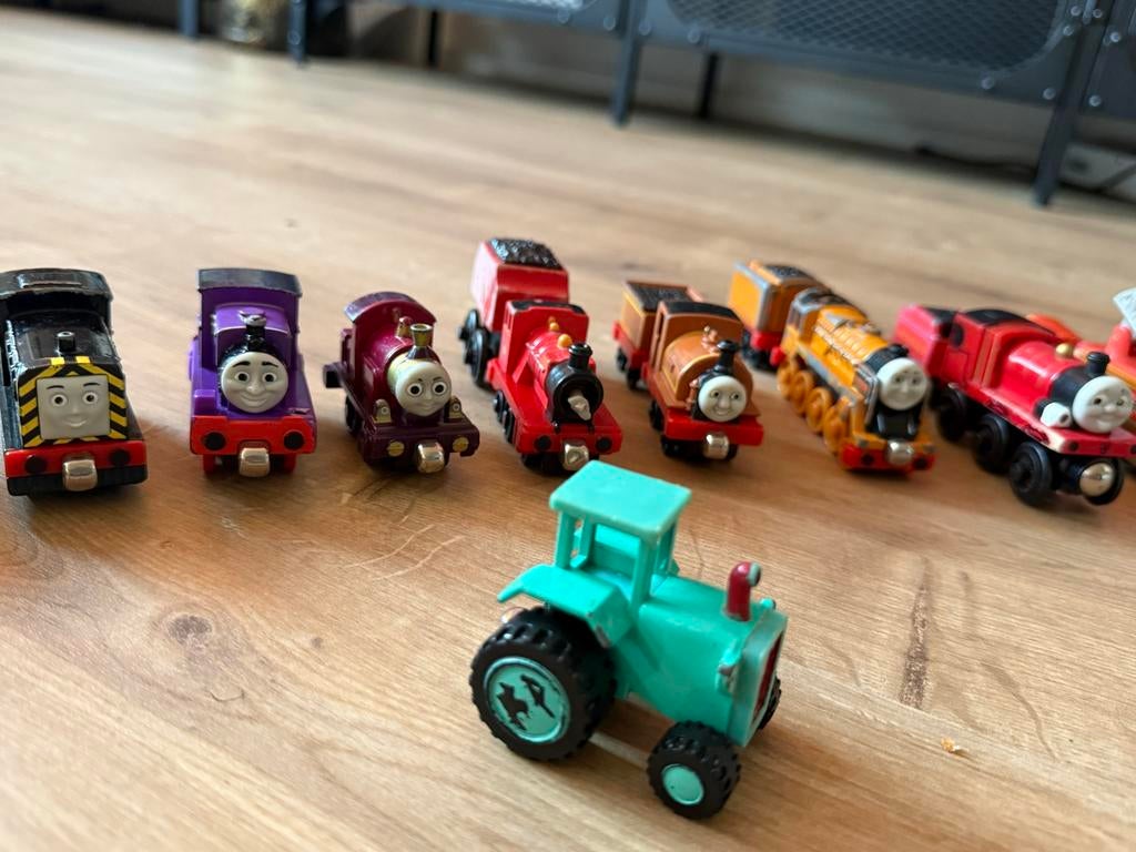 Grote Thomas Take-n-Play Set met Tidmouth Sheds + 20 Treinen, Ophalen of Verzenden, Gebruikt