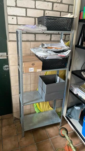 Ikea stellingkastje beschikbaar voor biedingen