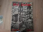 Posterboek van MC escher, Huis en Inrichting, Minder dan 50 cm, Ophalen of Verzenden, Zo goed als nieuw, Schilderij