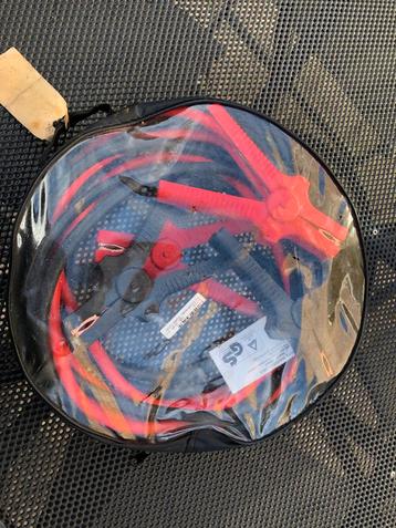 Startkabels - Auto Hulp beschikbaar voor biedingen