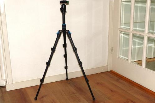 Cullmann Rondo 400T, Audio, Tv en Foto, Fotografie | Statieven en Balhoofden, Gebruikt, Driepoot, Minder dan 150 cm, Met balhoofd
