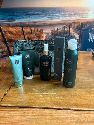 Rituals Jing Set Larg- Nieuw! Inclusief clutch! beschikbaar voor biedingen