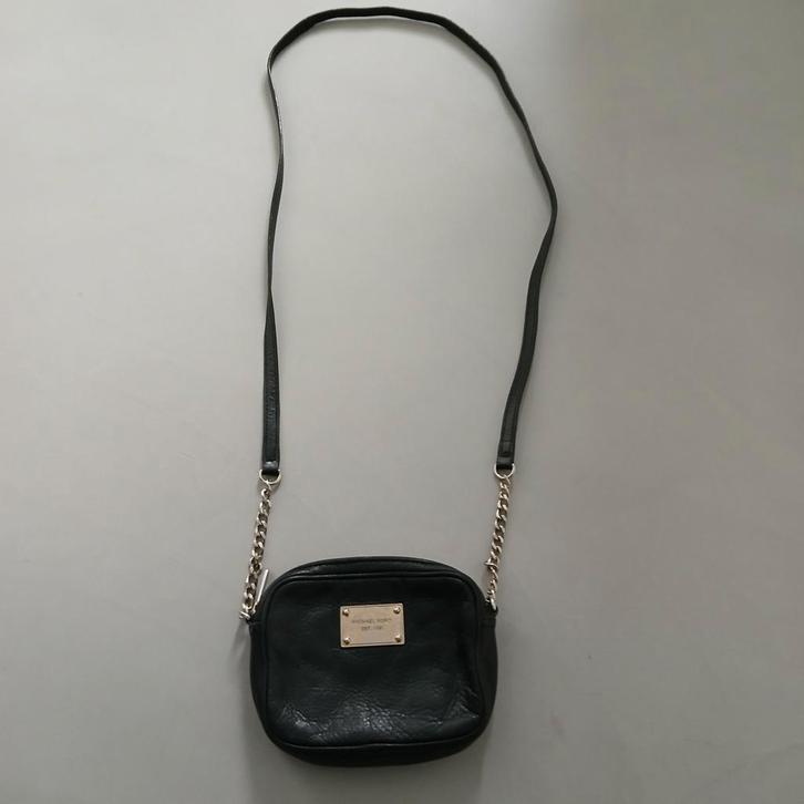 Michael Kors schouder tasje/crossbody izgs zwart echt leer, Sieraden, Tassen en Uiterlijk, Tassen | Schoudertassen, Zo goed als nieuw