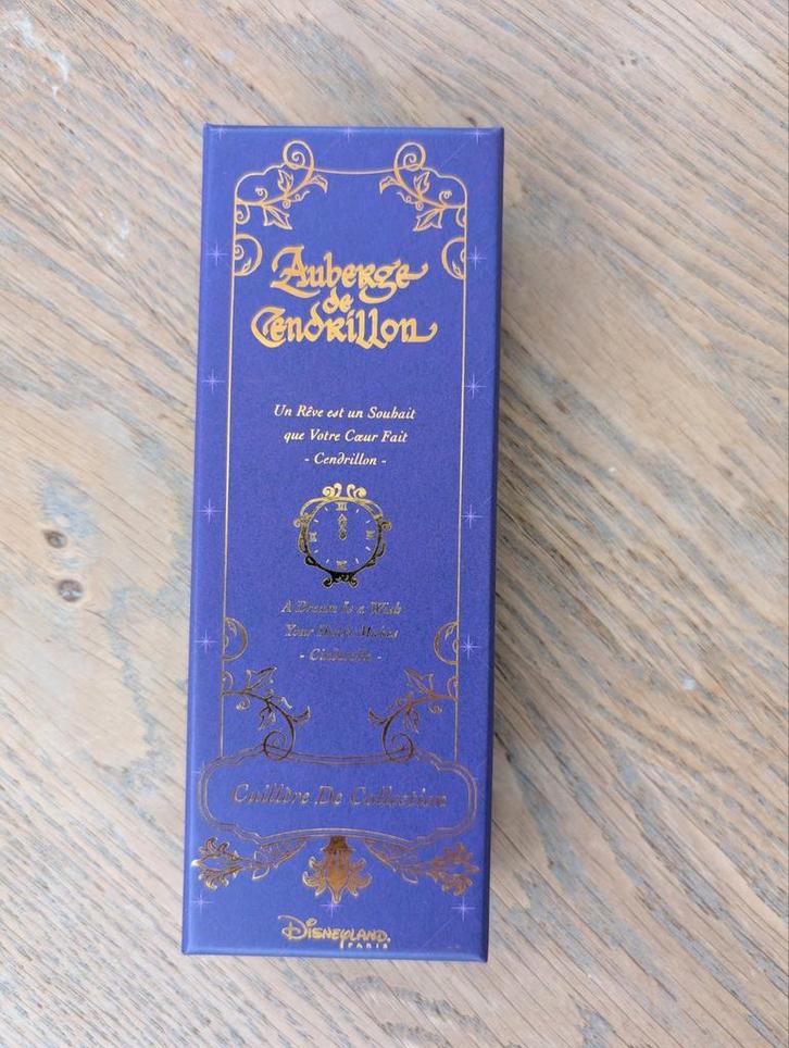 Disney Prinsessen Lepel - Auberge Cendrillon - Nieuw!, Verzamelen, Porselein, Kristal en Bestek, Nieuw, Bestek, Metaal, Verzilverd