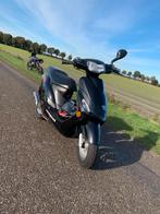 Peugeot v-clic, Fietsen en Brommers, Scooters | Peugeot, Ophalen, Overige modellen, Zo goed als nieuw, Benzine