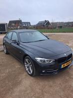 BMW 3-Serie 318i 136pk Auto 2018 Zwart 119.000 km!, Auto's, BMW, Automaat, 74 €/maand, Zwart, Origineel Nederlands