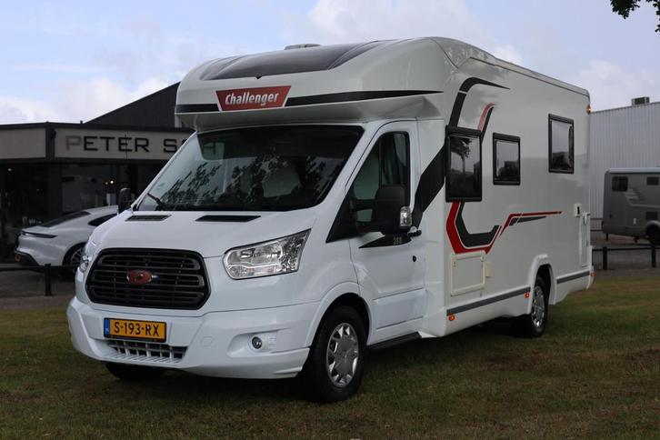 Challenger 288 | Queensbed | Hefbed | Zonnepaneel | 15.000KM, Caravans en Kamperen, Campers, Bedrijf, tot en met 4, Half-integraal