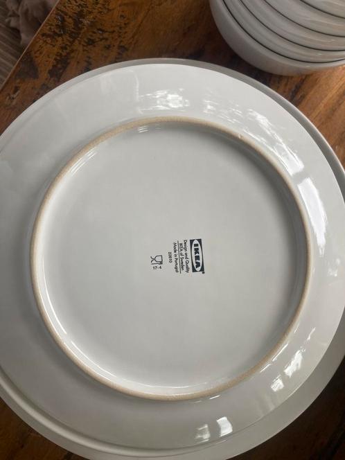 Wit IKEA servies, Huis en Inrichting, Keuken | Servies, Zo goed als nieuw, Bord(en), Overige stijlen, Ophalen of Verzenden