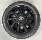 Set Originele 15 inch Toyota Aygo 165/60 15H Zomerset, Gebruikt, 15 inch, Banden en Velgen, Ophalen of Verzenden