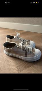 Originele Burberry Sneakers Maat 37, Kleding | Dames, Schoenen, Ophalen of Verzenden, Zo goed als nieuw, Beige, Sneakers of Gympen