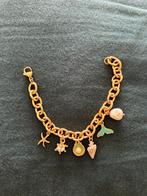 Armbandje goudkleurig met bedels, Ophalen of Verzenden, Nieuw, Goud, Overige materialen