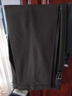 Mooi Suede Pak - Maat 48/50, Maat 48/50 (M), Ophalen of Verzenden, Gedragen, Onbekend