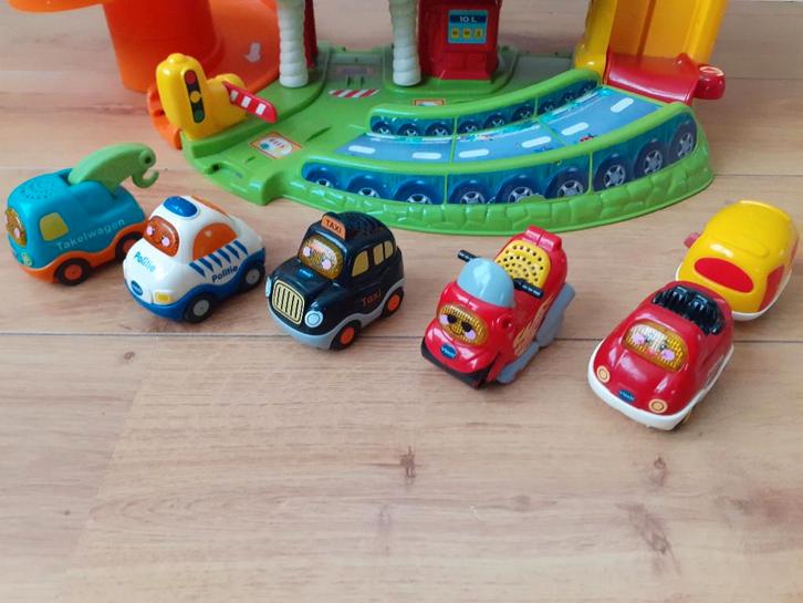 Vtech toet toet auto garage autogarage auto's, Kinderen en Baby's, Speelgoed | Vtech, Zo goed als nieuw, 2 tot 4 jaar, Ophalen of Verzenden