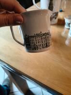 Theekan met 6 eierdopjes, suiker en melk potje, Huis en Inrichting, Keuken | Servies, Ophalen, Gebruikt, Keramiek, Overige typen