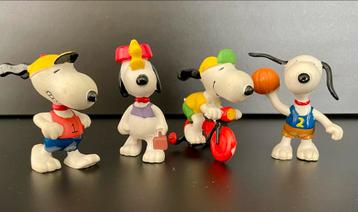 4 vintage Snoopy figuren ️ beschikbaar voor biedingen