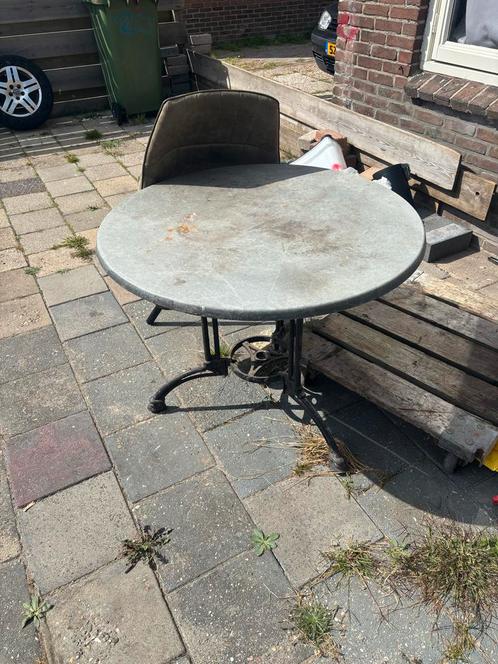 Antieke Tuintafel met Gietijzeren Onderstel, Antiek en Kunst, Antiek | Meubels | Tafels, Ophalen of Verzenden