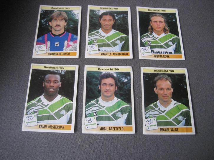 dordrecht 90 voetbal plaatjes, Verzamelen, Sportartikelen en Voetbal, Zo goed als nieuw, Poster, Plaatje of Sticker, Overige binnenlandse clubs