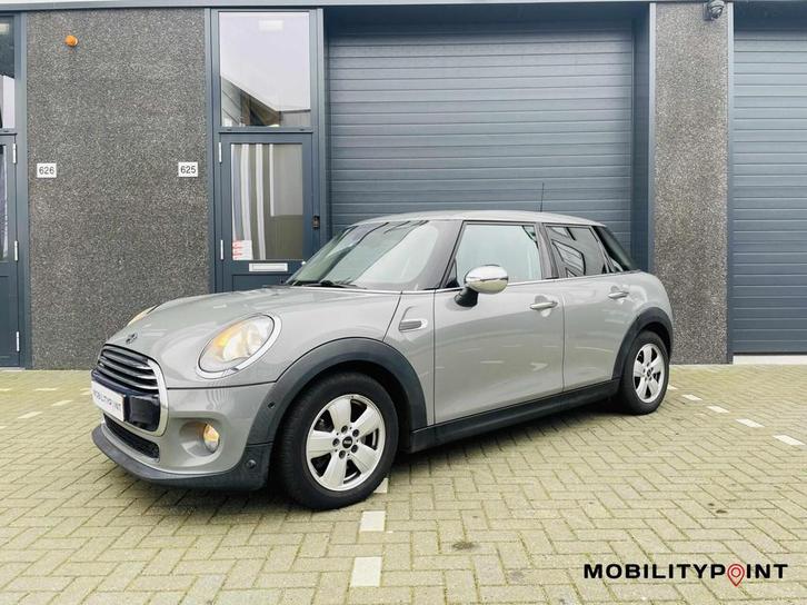 Mini Mini 1.5 Cooper Business | 5Drs | Navi | Aut | Pdc | Sf, Auto's, Mini, Bedrijf, Te koop, Cooper, ABS, Airbags, Airconditioning