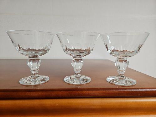 Set van 3 vintage kristallen champagnecoupe, Antiek en Kunst, Antiek | Glas en Kristal, Ophalen